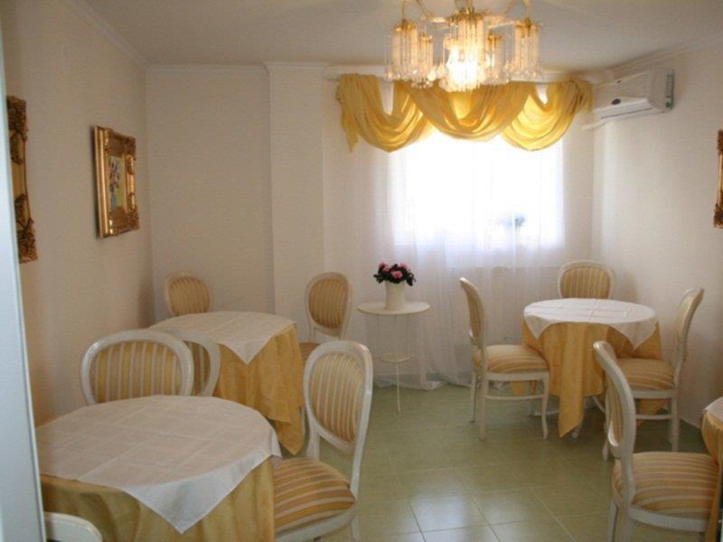 Hotel Nelisse Bukarest Restaurant billede